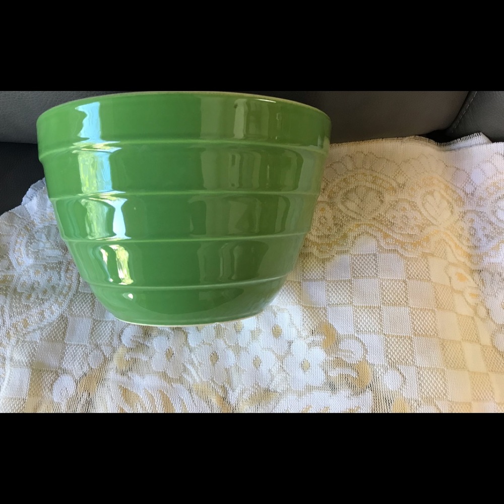Crate and Barrel Parker bowl-green